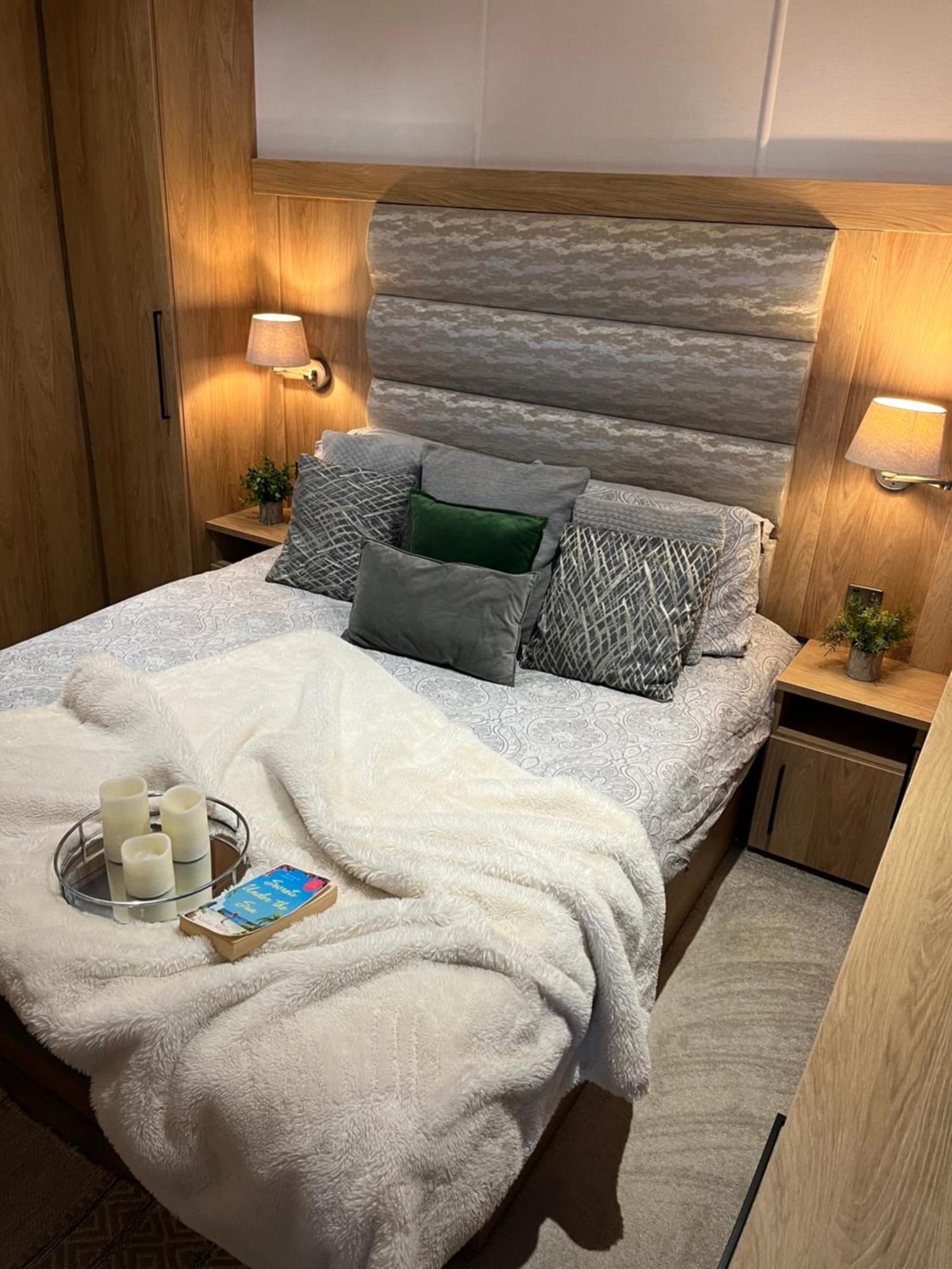 The Luxe Lodge, Skipsea Sands Bridlington Ulrome Bagian luar foto
